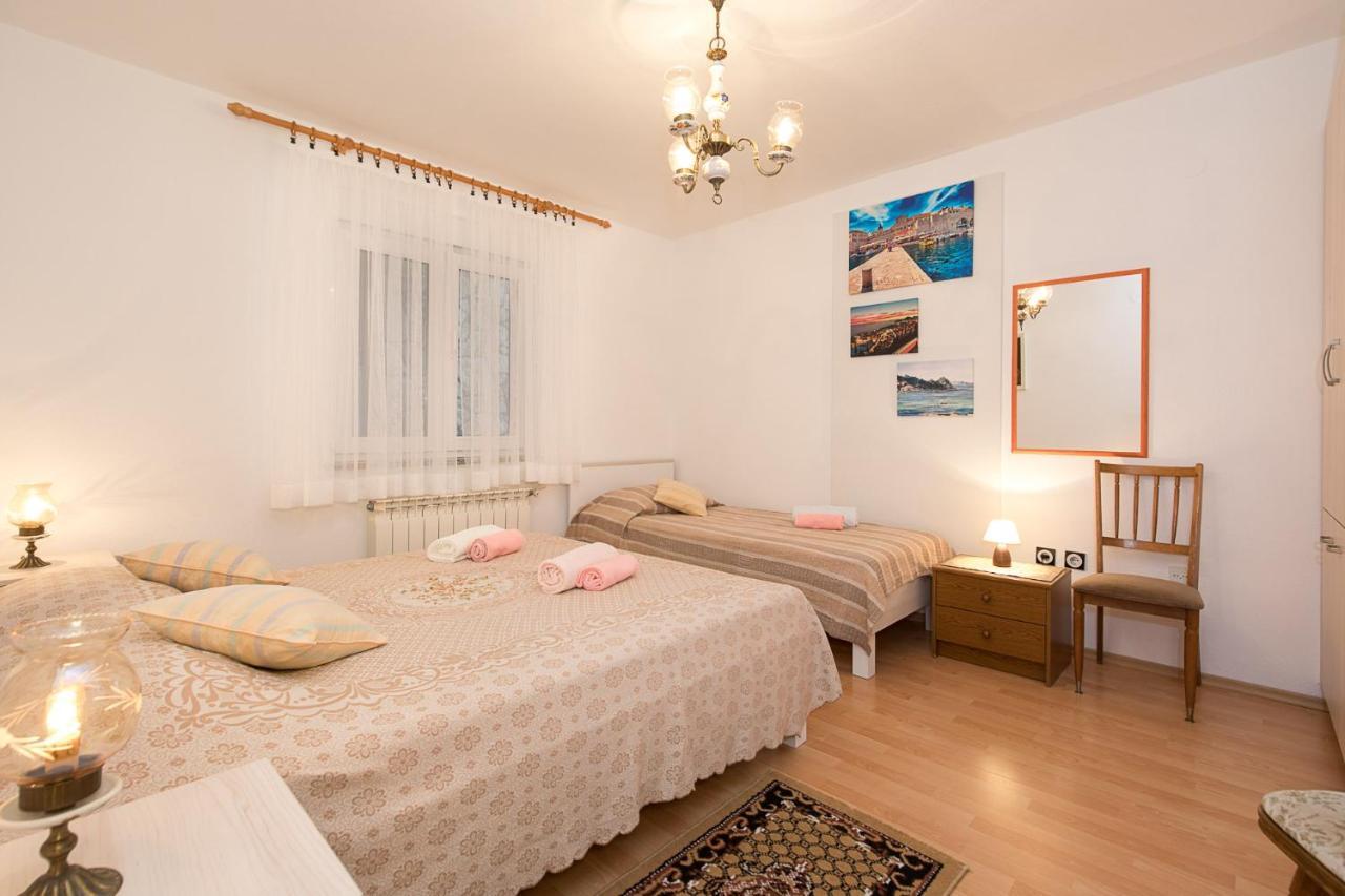 Apartment Stefano Vrh  Экстерьер фото
