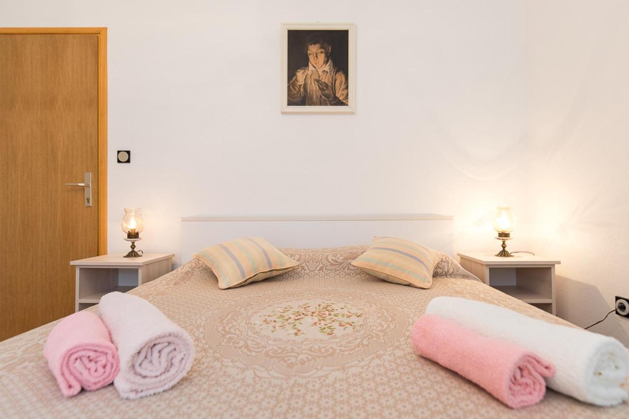 Apartment Stefano Vrh  Экстерьер фото