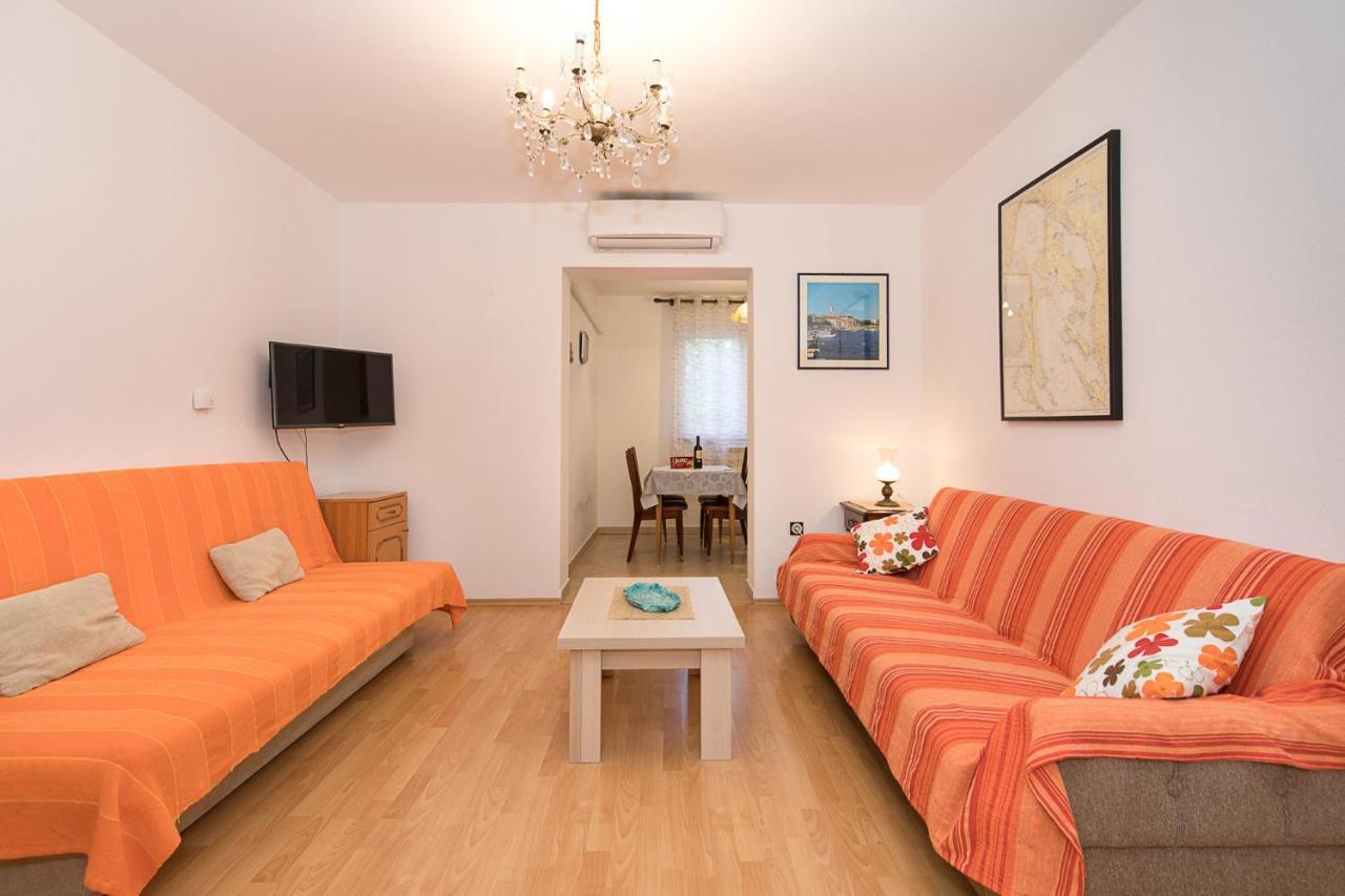 Apartment Stefano Vrh  Экстерьер фото