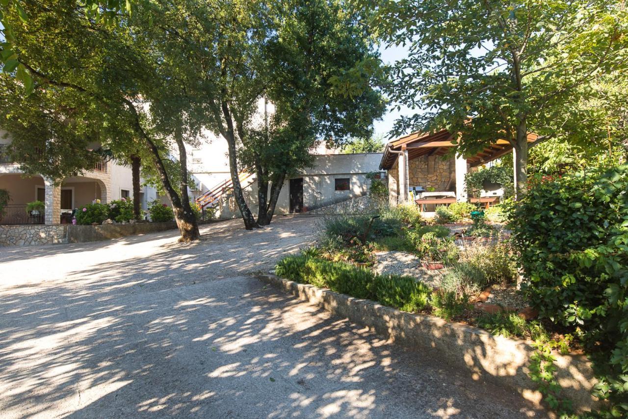 Apartment Stefano Vrh  Экстерьер фото